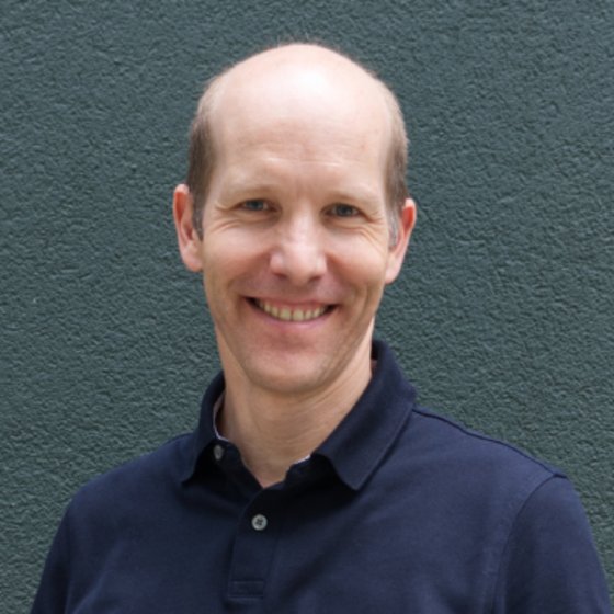 Tom Hofer Tom Hofer