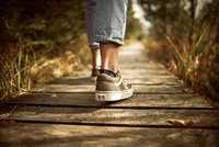 Pieds chaussés